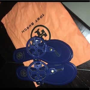 Navy Blue Tory Burch Sandals✨